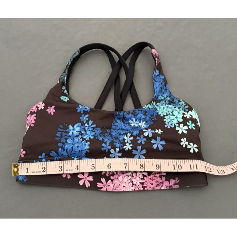 Lululemon Sports Bra Size 4 Brown Floral Criss Cross Back Athletic No Pads - Picture 2 of 7